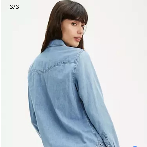 Levi’s Essential Western Denim Shirt - Picture 3 of 4